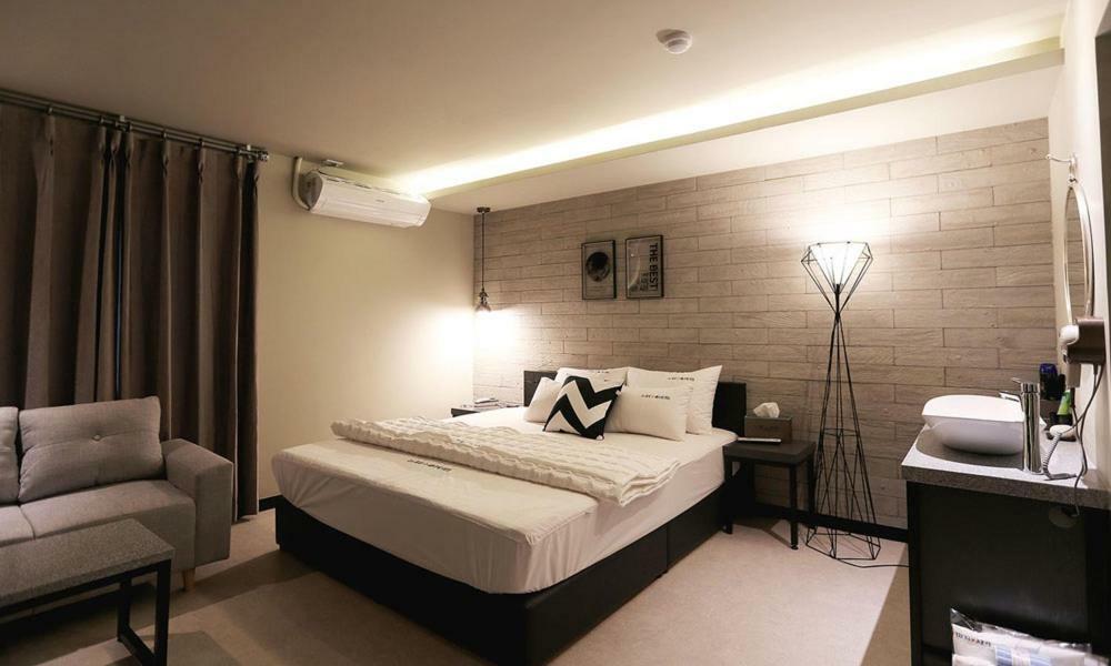 Gupo Idea Hotel Busan Exterior photo